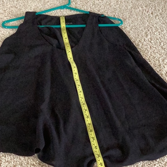 Really cute top - Picture 7 of 7